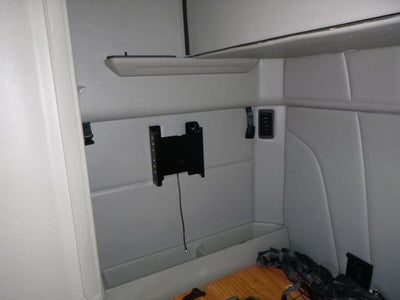 2023 Peterbilt 579 Base