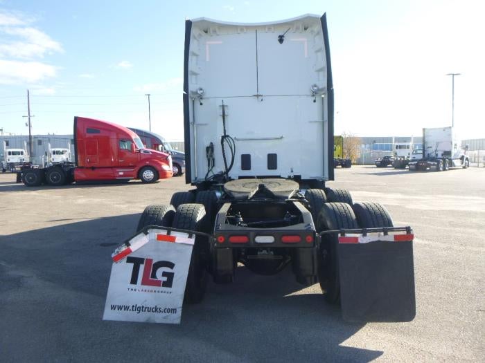 2023 Peterbilt 579 Base