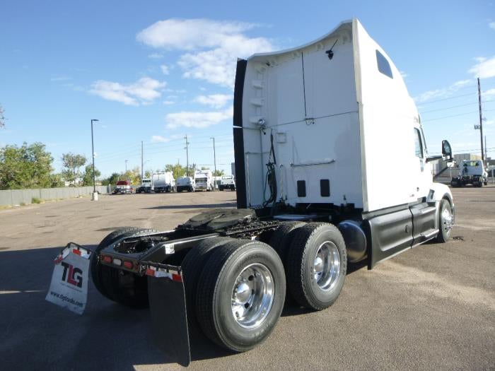2023 Peterbilt 579 Base