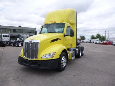 2023 Peterbilt 579 Base