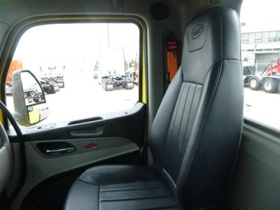 2023 Peterbilt 579 Base