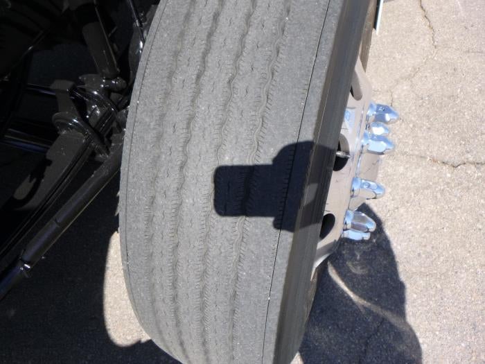 2020 Peterbilt 579 Base
