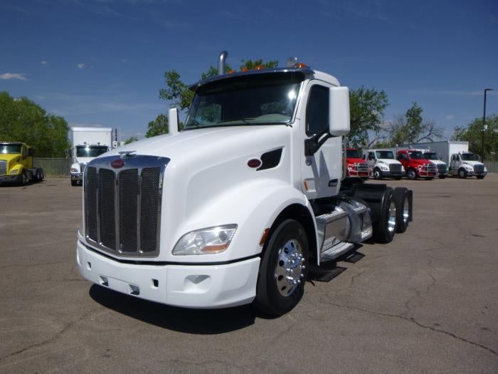2020 Peterbilt 579 Base