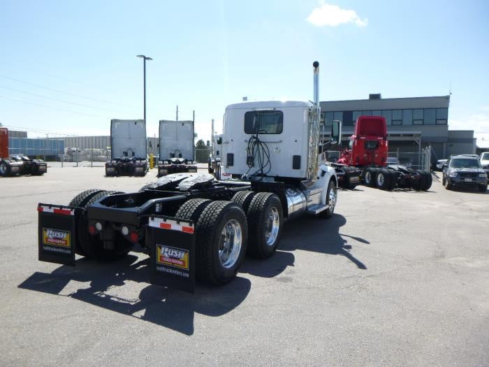 2020 Peterbilt 579 Base