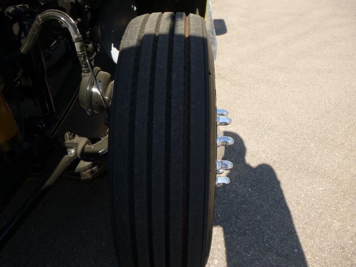 2021 Peterbilt 579 Base