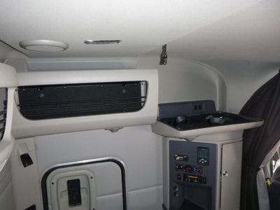 2023 Peterbilt 579 Base