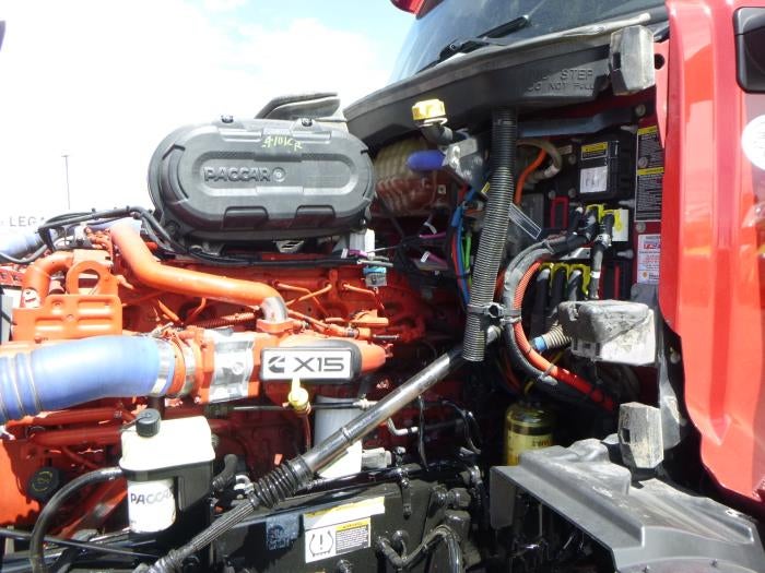 2023 Peterbilt 579 Base