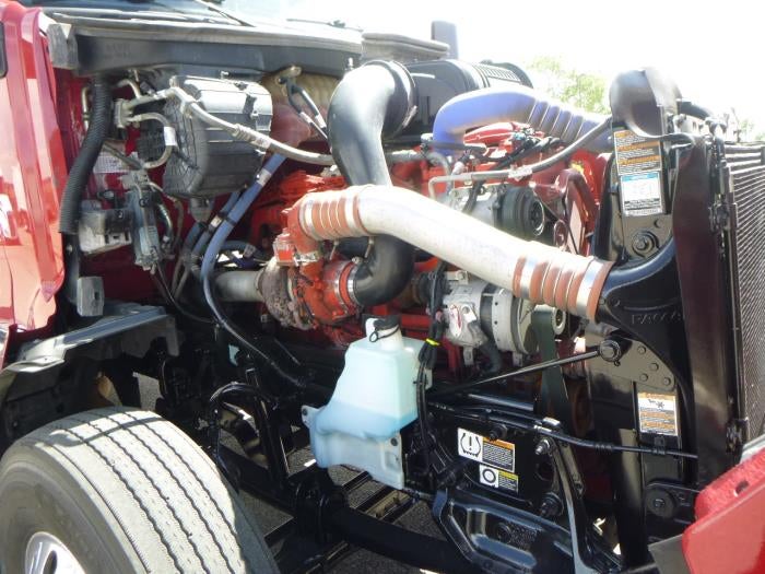2023 Peterbilt 579 Base