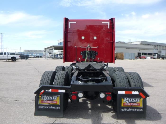 2023 Peterbilt 579 Base