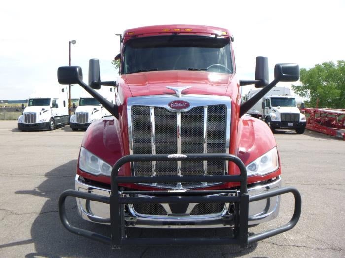 2023 Peterbilt 579 Base