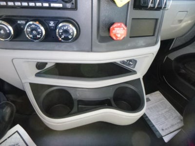 2023 Peterbilt 579 Base