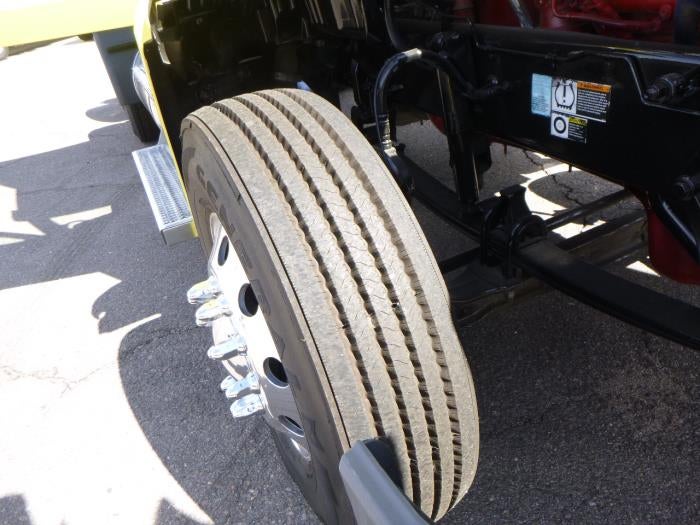 2021 Peterbilt 579 Base