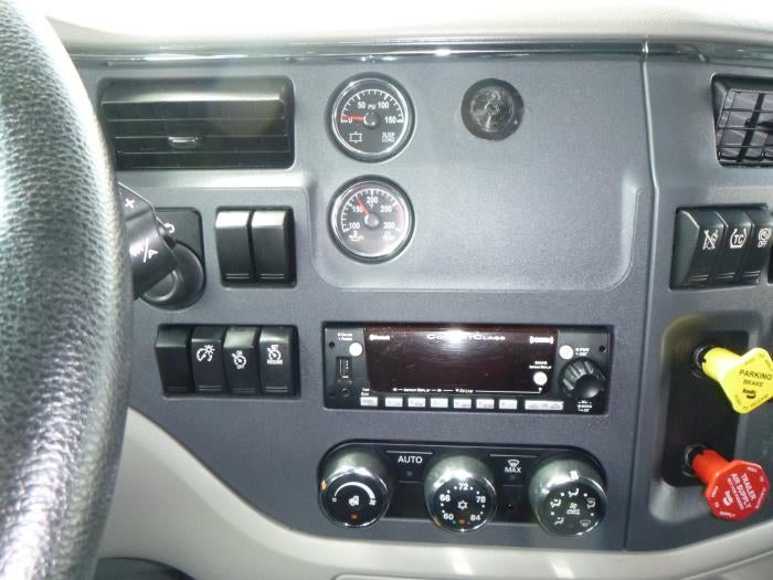 2022 Peterbilt 579 Base