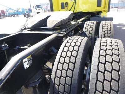 2023 Peterbilt 579 Base