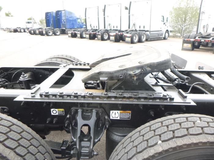 2023 Peterbilt 579 Base