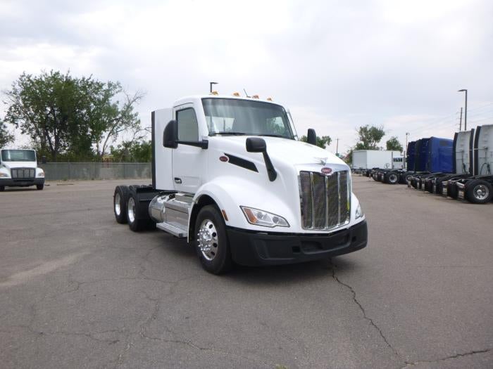 2023 Peterbilt 579 Base