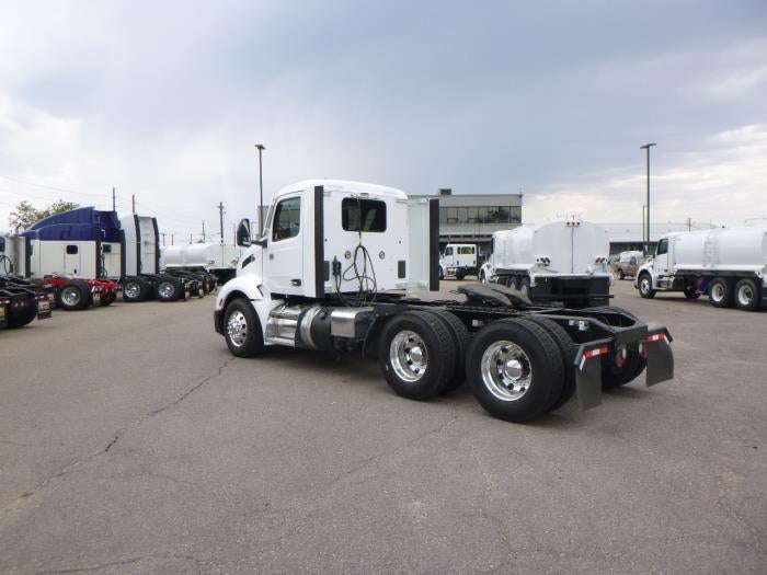 2023 Peterbilt 579 Base