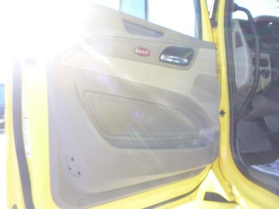 2021 Peterbilt 579 Base