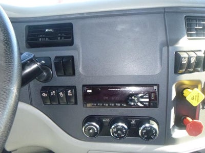 2021 Peterbilt 579 Base
