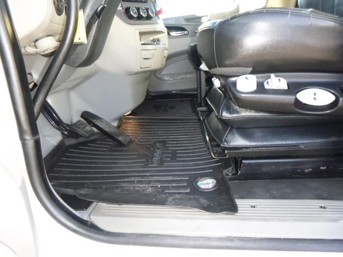 2020 Peterbilt 579 Base