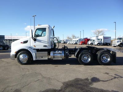 2020 Peterbilt 579 Base