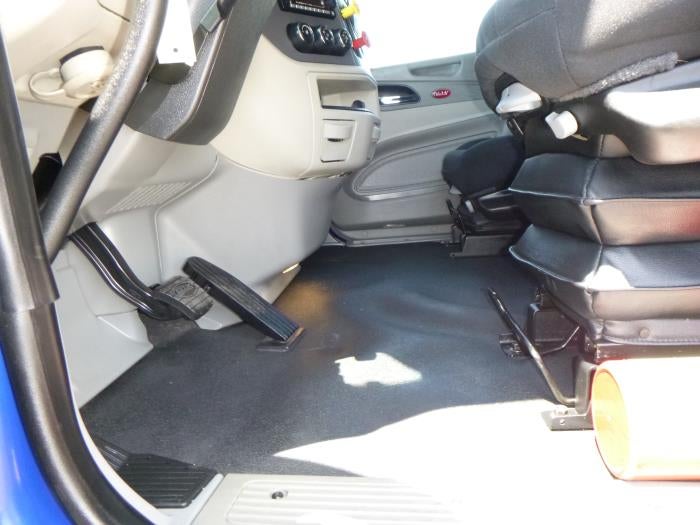 2022 Peterbilt 579 Base