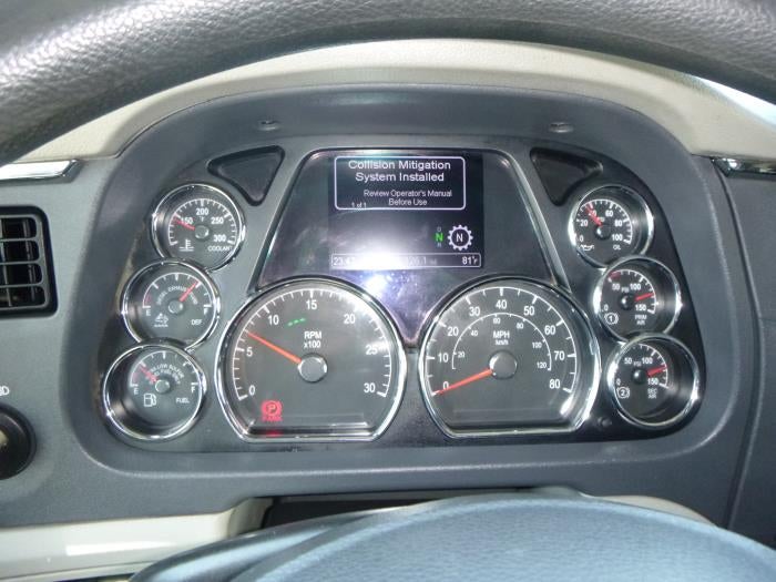 2022 Peterbilt 579 Base