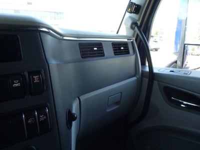 2022 Peterbilt 579 Base