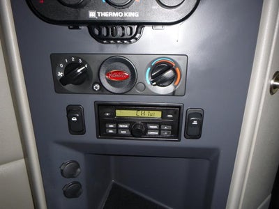 2022 Peterbilt 579 Base