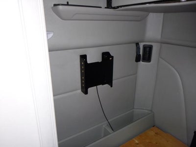 2022 Peterbilt 579 Base