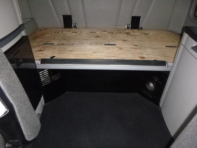 2023 Peterbilt 579 Base