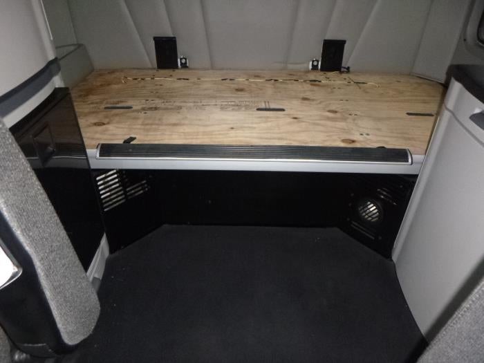 2023 Peterbilt 579 Base