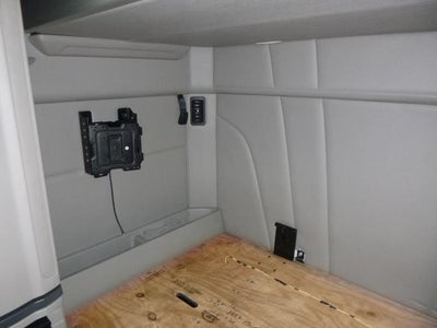 2023 Peterbilt 579 Base