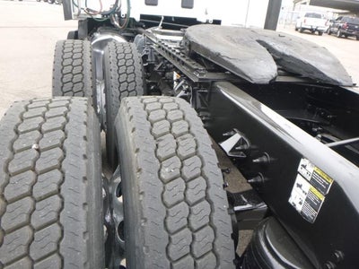 2023 Peterbilt 579 Base