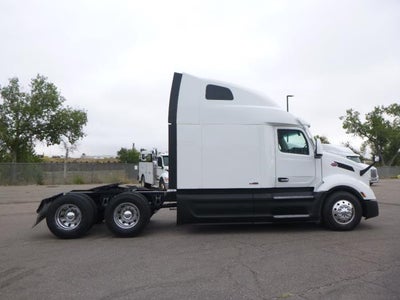 2023 Peterbilt 579 Base