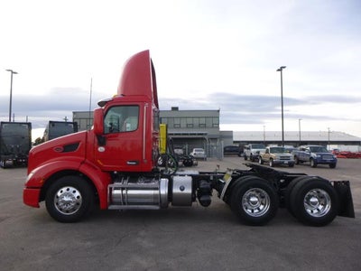 2020 Peterbilt 579 Base
