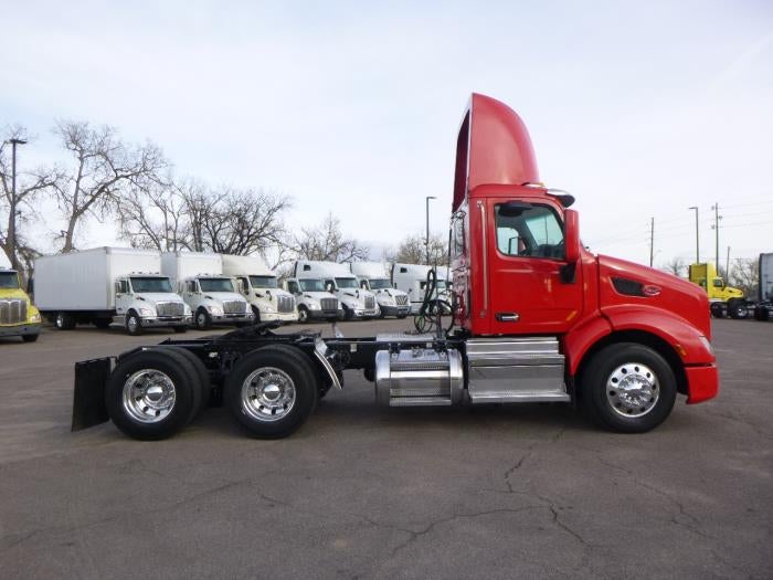 2020 Peterbilt 579 Base