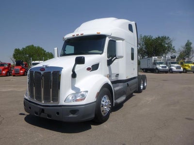 2021 Peterbilt 579 Base