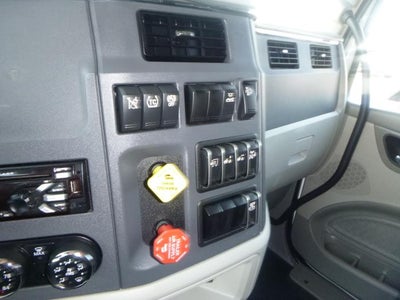 2021 Peterbilt 579 Base