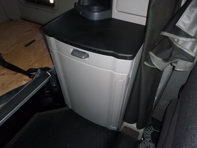 2021 Peterbilt 579 Base