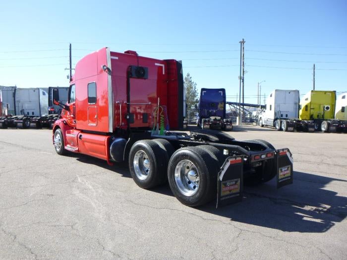 2021 Peterbilt 579 Base
