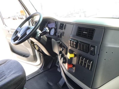 2020 Peterbilt 579 Base