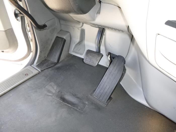 2020 Peterbilt 579 Base