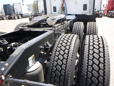 2020 Peterbilt 579 Base