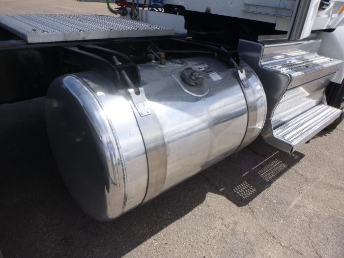 2020 Peterbilt 579 Base