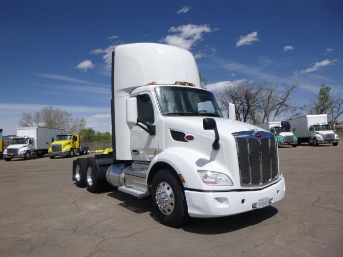 2020 Peterbilt 579 Base
