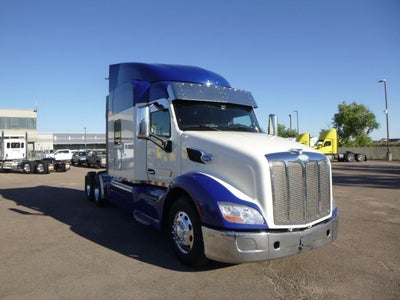 2021 Peterbilt 579 Base