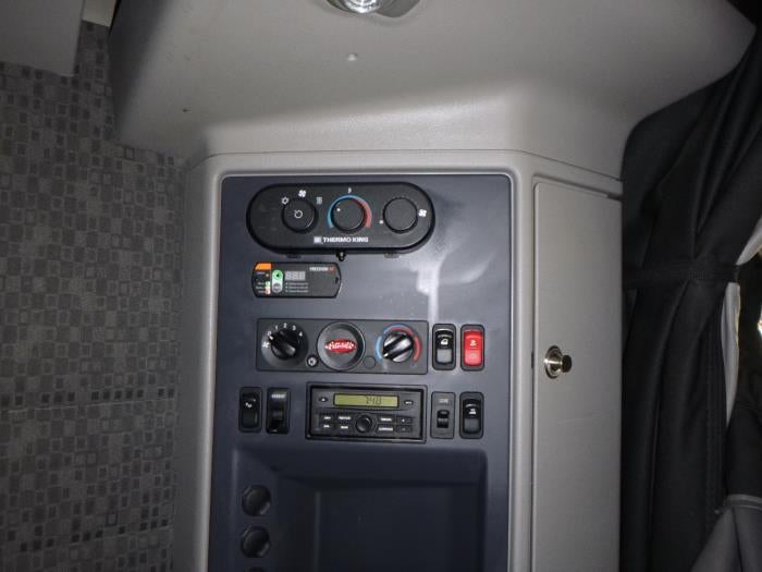 2021 Peterbilt 579 Base