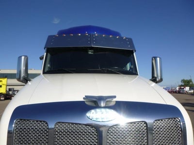 2021 Peterbilt 579 Base