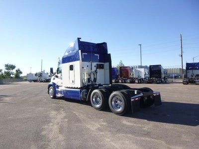 2021 Peterbilt 579 Base